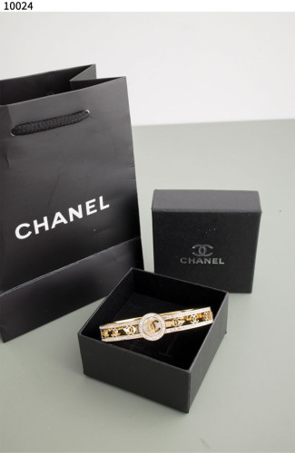 #샤넬 [Chanel] CHANEL 크리스탈 뱅글팔찌 신상입고💢 #팔찌 #10024