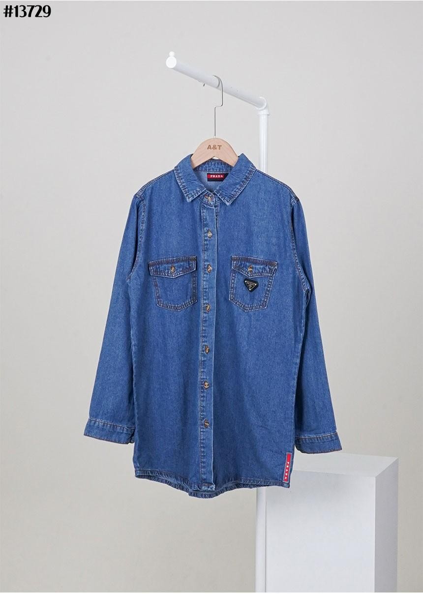 🔆 [PRADA] 프라다 여성 빈티지 포켓 삼각 로고 루즈핏 데님 셔츠 🔆