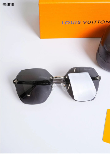 UM🔆 [LOUIS VUITTON] 루이비통 클리어 모티프 폴리곤 무테 선글라스 🔆