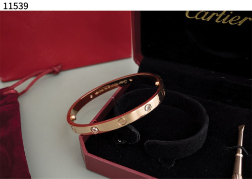 UM #까르띠에 [CARTIER] LOVE 브레이슬릿 신상입고💢 #팔찌 #11539