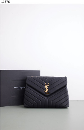 UM #입생로랑 [YSL] 모노그램 마틀라세 루루 미디엄 체인백 신상입고💢 #가방 #11576
