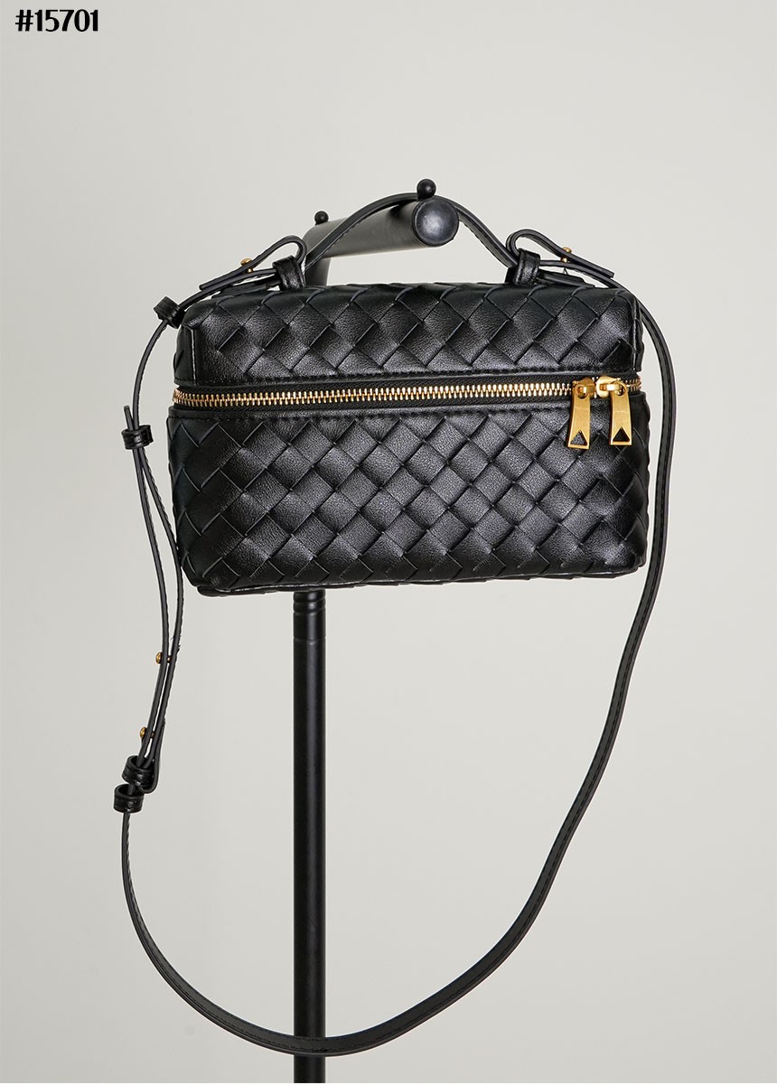 🔆 [Bottega Veneta] 보테가베네타 뱅 뱅 베니티 스트랩 케이스 🔆