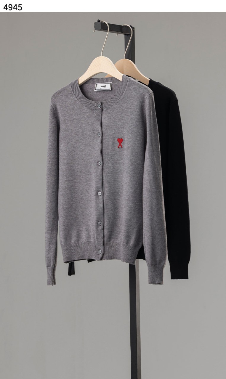 🍀 [AMI] 아미 수입고급 여성 하트A로고 라운드 가디건 🍀
