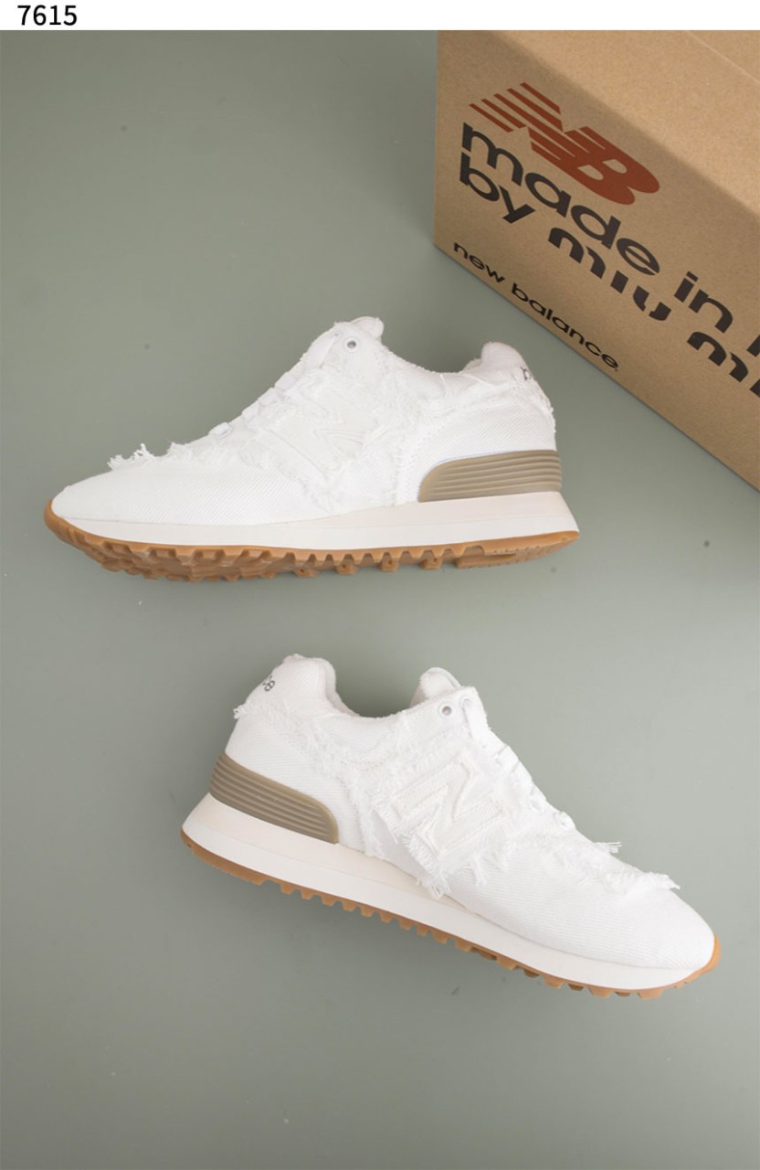 #미우미우 [MIU MIU] 미우미우 X 뉴발란스 574 데님 화이트 신상입고💢 #신발 #7615