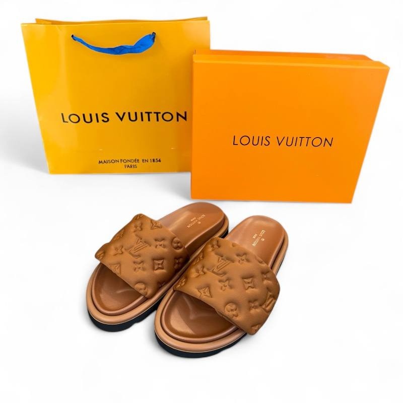 👹루*통 엠보로고 뮬 모노그램 (브라운) 👹