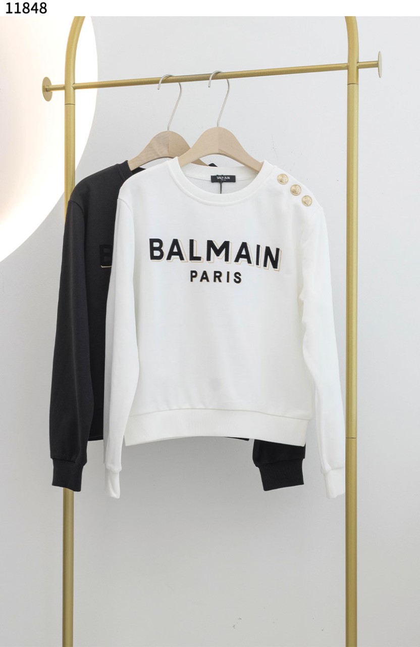#발망 [Balmain]  Balmain Paris 프린트 장식 스웨트셔츠 신상입고💢 #상의 #티셔츠 #11848