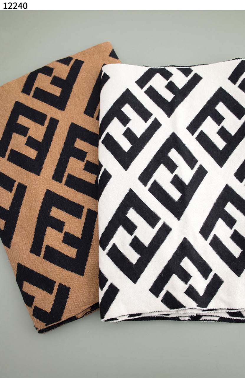 #펜디 [FENDI] 자카드 울 머플러 신상입고💢 #머플러 #12240