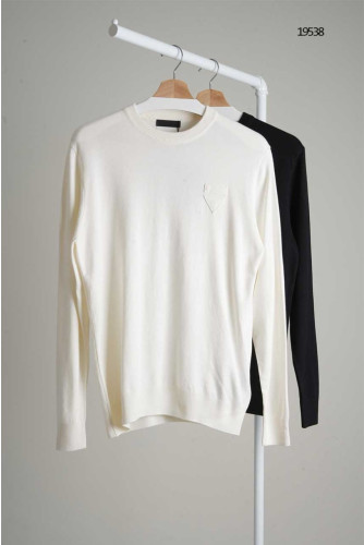 🔆 [PRADA] 프라다 남성 삼각로고 패치 베이직 니트 🔆