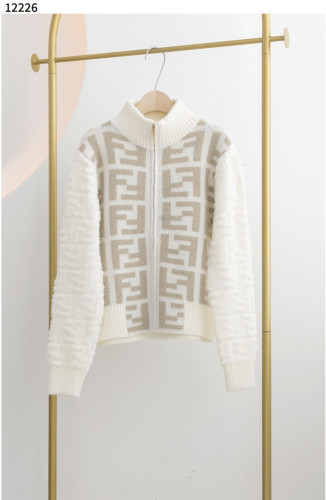 #펜디 [FENDI] 베이지 FF 니트 집업 신상입고💢 #상의 #니트 #12226