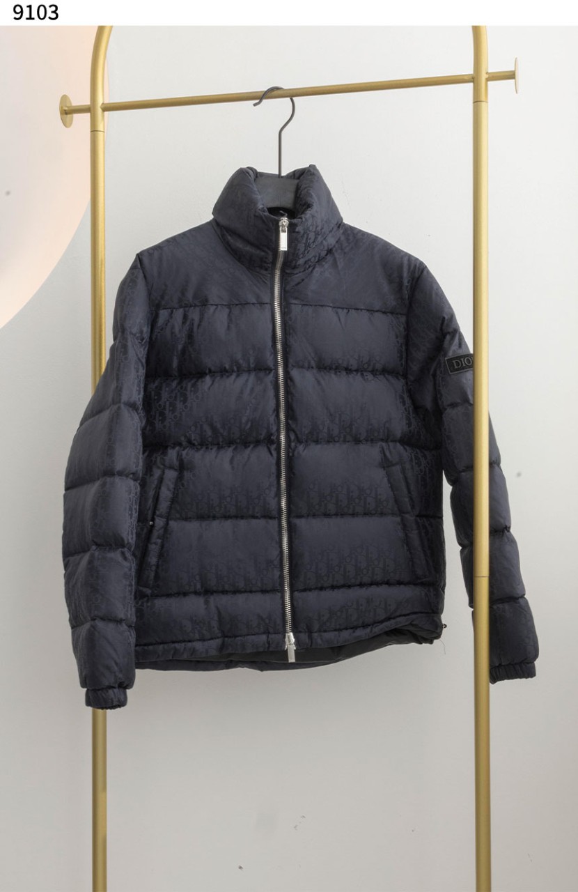 #디올 [Christian Dior] 오블리크 자카드 다운 패딩 신상입고💢 #상의 #자켓 #9103
