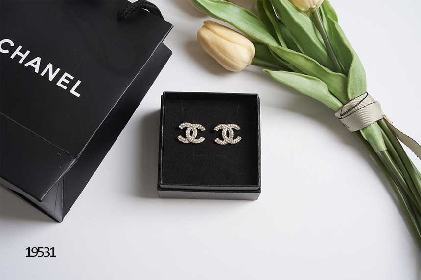 🔆 [CHANEL] 샤넬 CC 로고 비쥬 이어링🔆