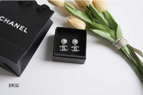 🔆 [CHANEL] 샤넬 CC 로고 비쥬 펄 이어링 🔆