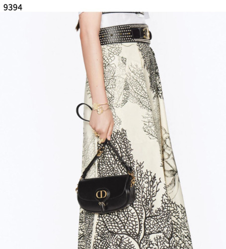 #디올 [Christian Dior] 수입프리미엄급 Dior Bobby East-West 백 신상 입고💢 #태그 #가방 #9394