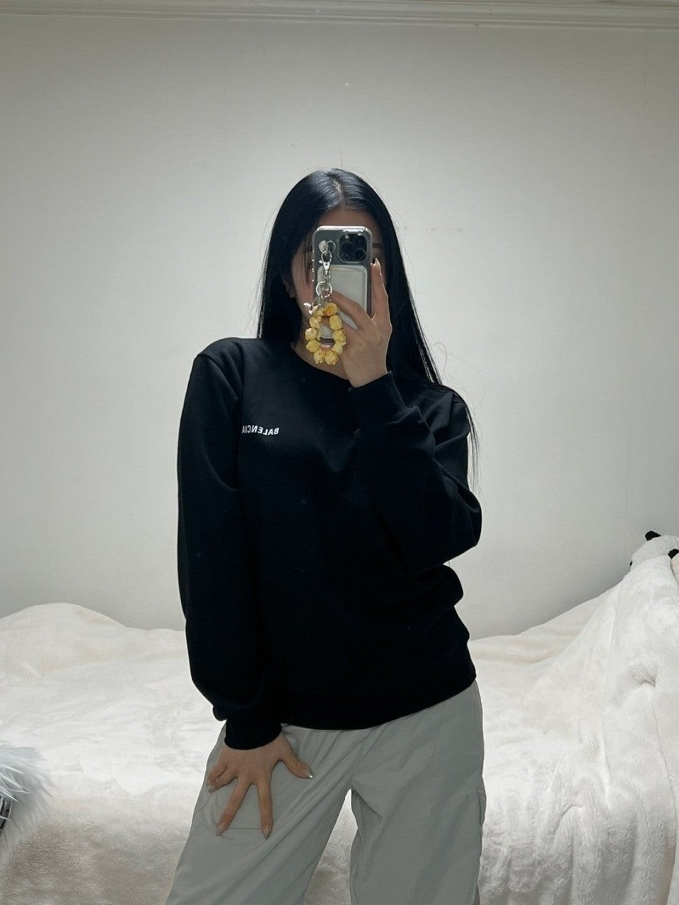 💕 발**** 라운드 맨투맨 티셔츠