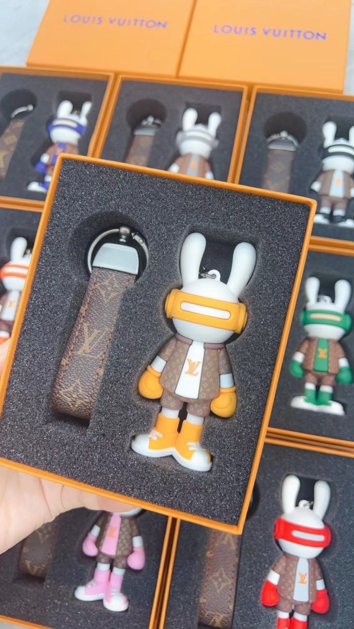 루이비통 모노그램 버니 키링