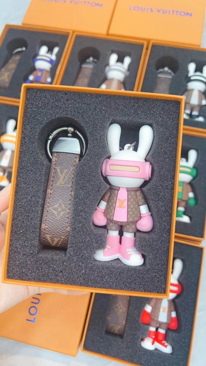 루이비통 모노그램 버니 키링