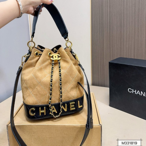 💕 샤* 로고 버킷백(스웨이드)