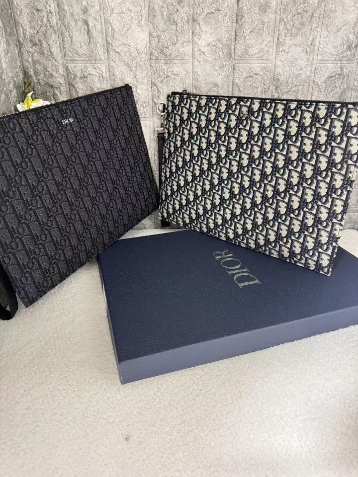 💕 디* 오블리크 A4 파우치 클러치