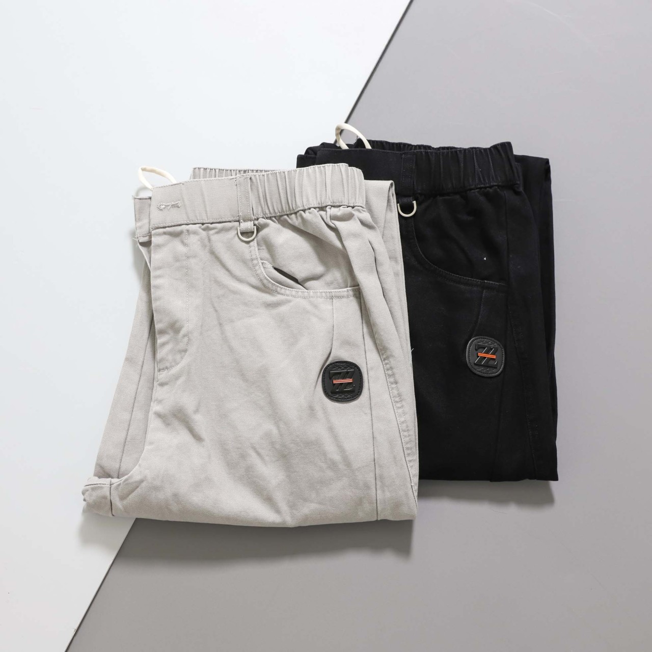 #제냐 [ Z*gna ]  로고 레더 패치 반밴딩 팬츠 입고💢 #남성하의 #바지