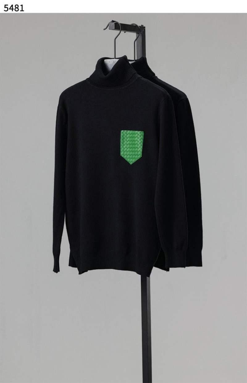 가슴포켓 폴라 니트