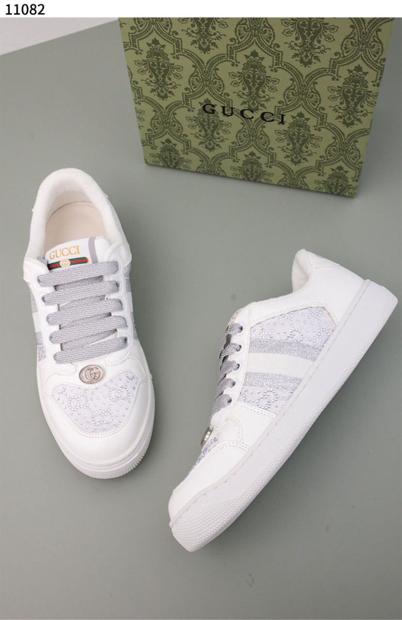 #구찌 [GUCCI] 구찌 레더 스크리너 여성 스니커즈 신상입고💢 #신발 #11082