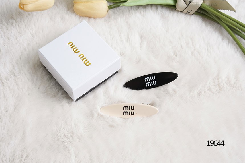 🔆 [MIUMIU] 미우미우 레터링로고 써클 헤어핀🔆