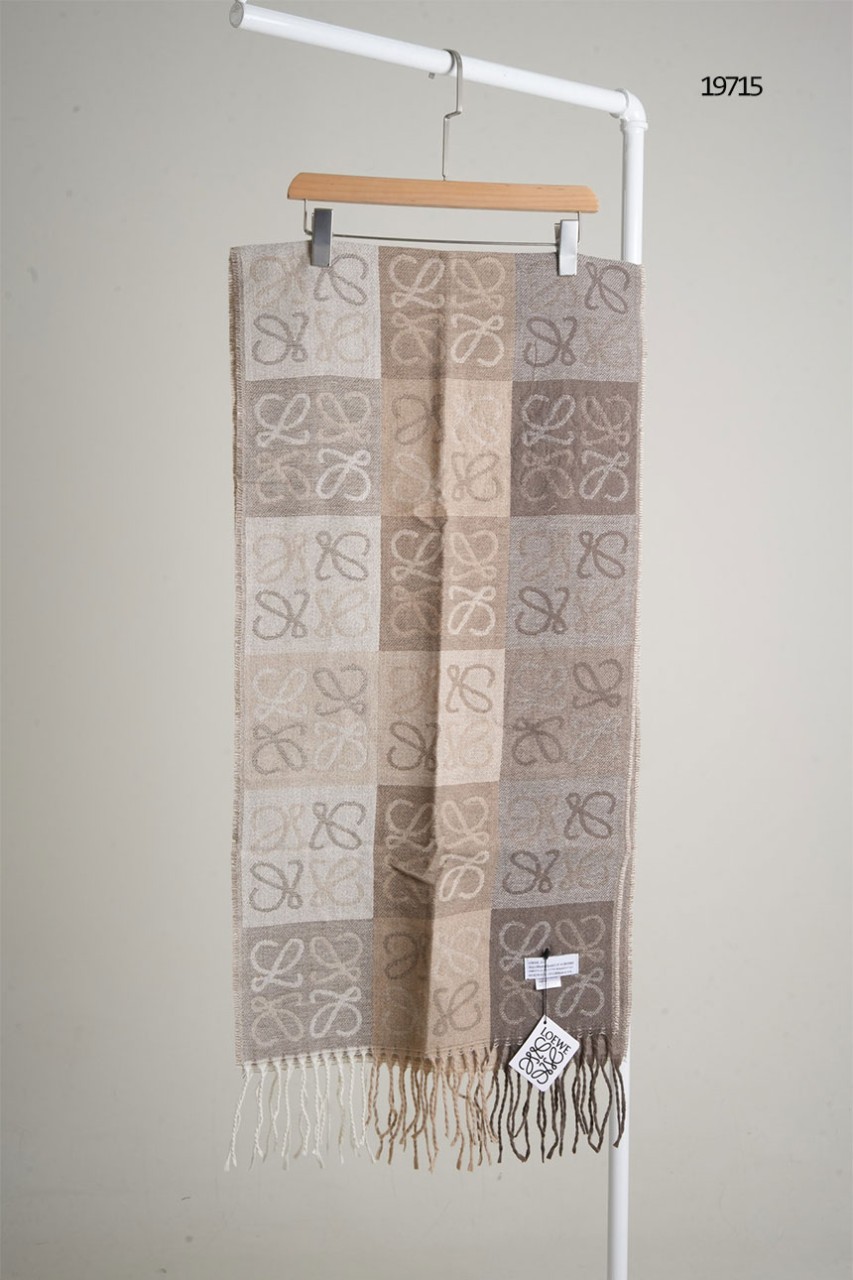 🔆 [LOEWE] 로에베 아나그램 패턴 울 프린지 머플러 🔆