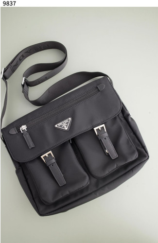 #프라다 [PRADA] 프라다 투포켓 크로스백 신상입고💢 #가방 #9837