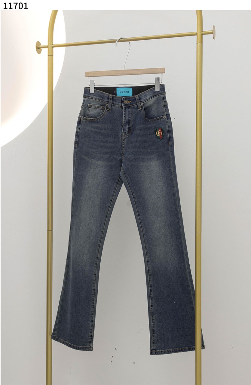 #구찌 [GUCCI] GG로고 세미 부츠컷 팬츠 신상입고💢 #상의 #팬츠 #11701