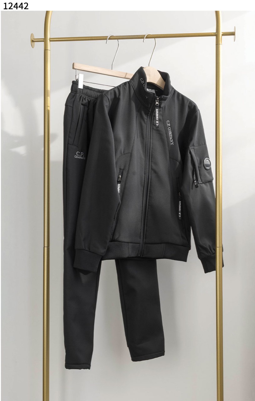#씨피컴퍼니 [C.P conpany] 렌즈 포켓 기모 트레이닝 세트 신상입고💢 #세트 #12442