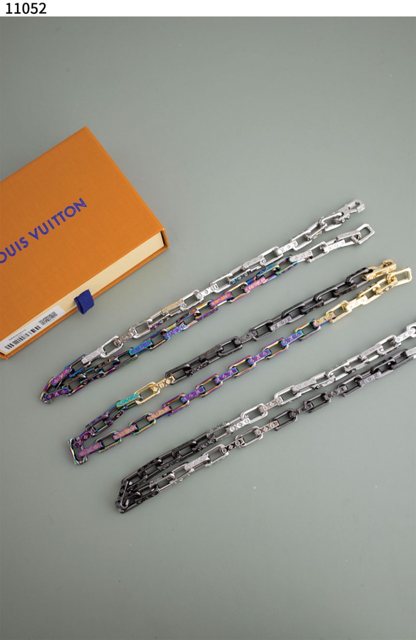 #루이비통 [Louis Vuitton] 루이비통 컬러 모노그램 체인 목걸이 신상입고💢 #목걸이 #11052