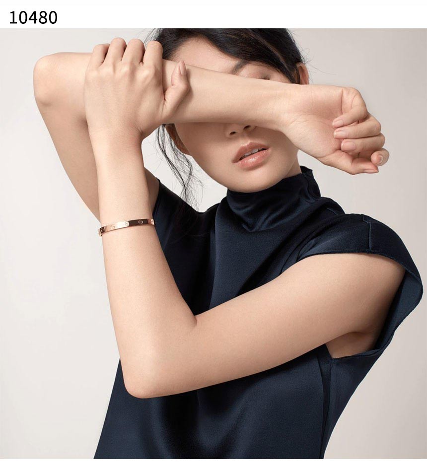 #까르띠에 [CARTIER]  LOVE 러브 브레이슬릿 팔찌 신상입고 #팔찌 #10480