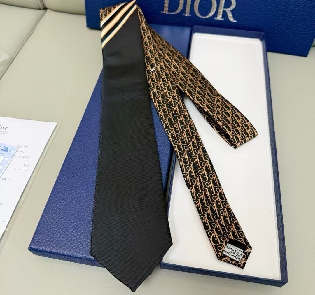 디*  오블리크 실크 넥타이