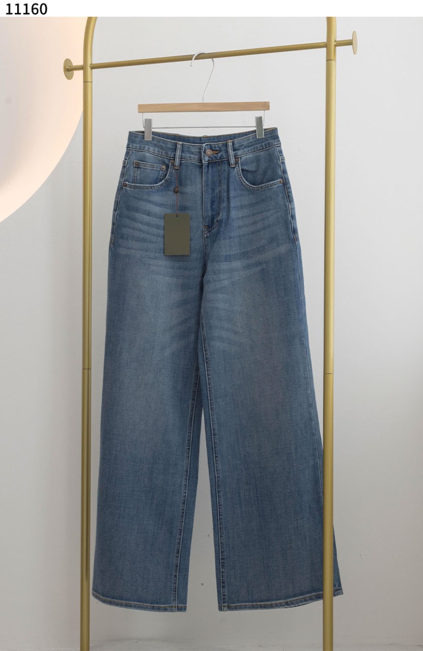 #로로피아나 [LOLO PIANA] 로로피아나 여성 와이드 데님 신상입고💢 #하의 #팬츠 #11160