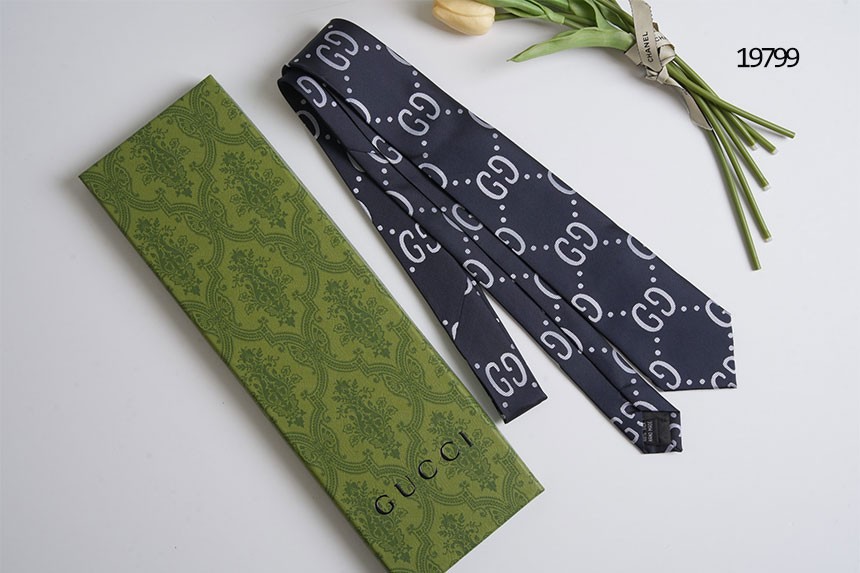 🔆 [GUCCI] 구찌 GG 빅로고 패턴 실크 타이 🔆