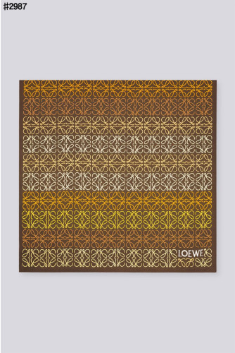 🍀 [LOEWE] 로에베 그라이언트 컬러 아나그램 로고 실크 숄 스카프 🍀