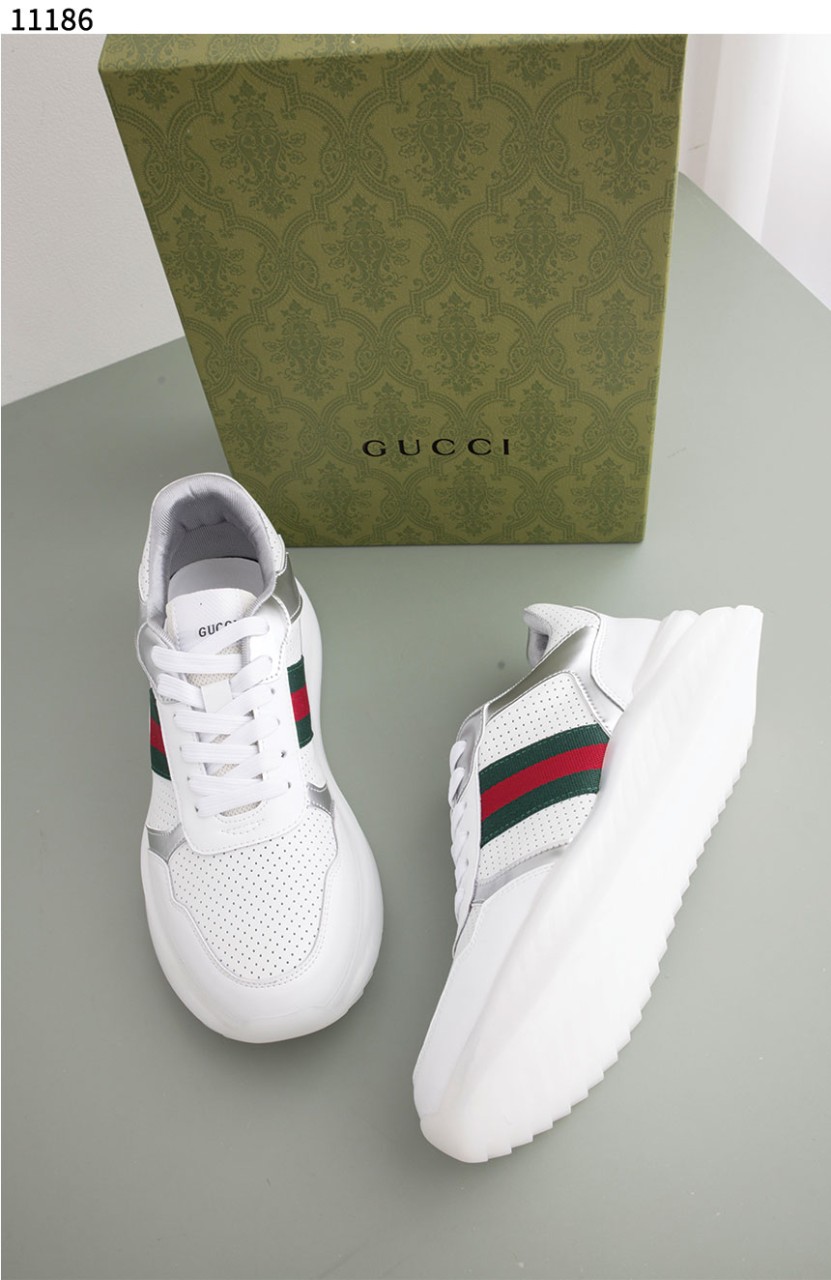 #구찌 [GUCCI] 구찌 웹 화이트 스니커즈 신상입고💢 #신발 #11186