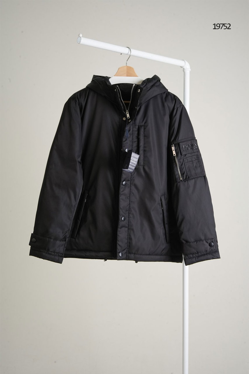 🔆 [PRADA] 프라다 남성 테크니컬 패브릭 후드 다운 자켓 🔆