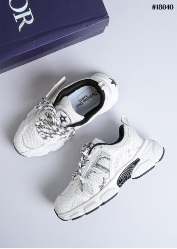 🔆 [DIOR] 크리스찬 디올 Chrono 크로노 매쉬 라미네이티드 레더 스니커즈 🔆