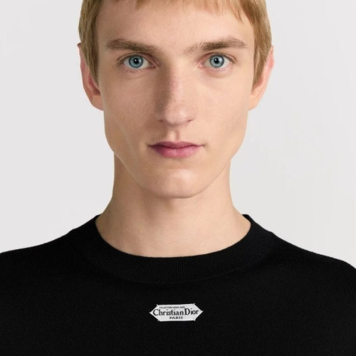 💕 디* 파리 라벨 크루넥 니트