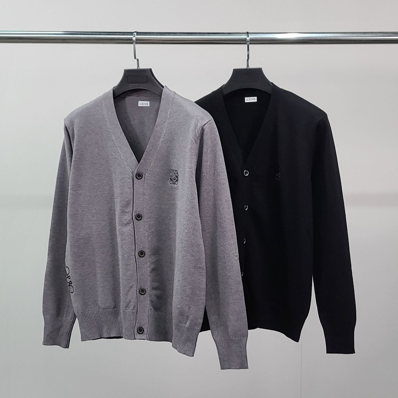 💕 로** 아나그램자수 울 가디건