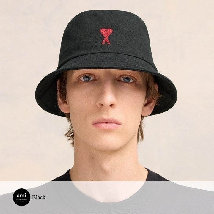 💕 아* 드 꾀흐 자수 버킷햇