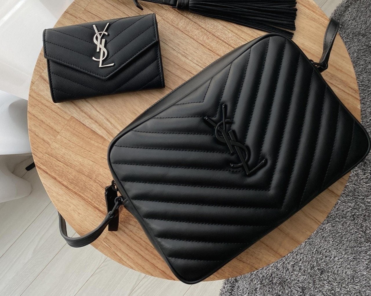 💕 생** 고급 흑장 로고 카메라백