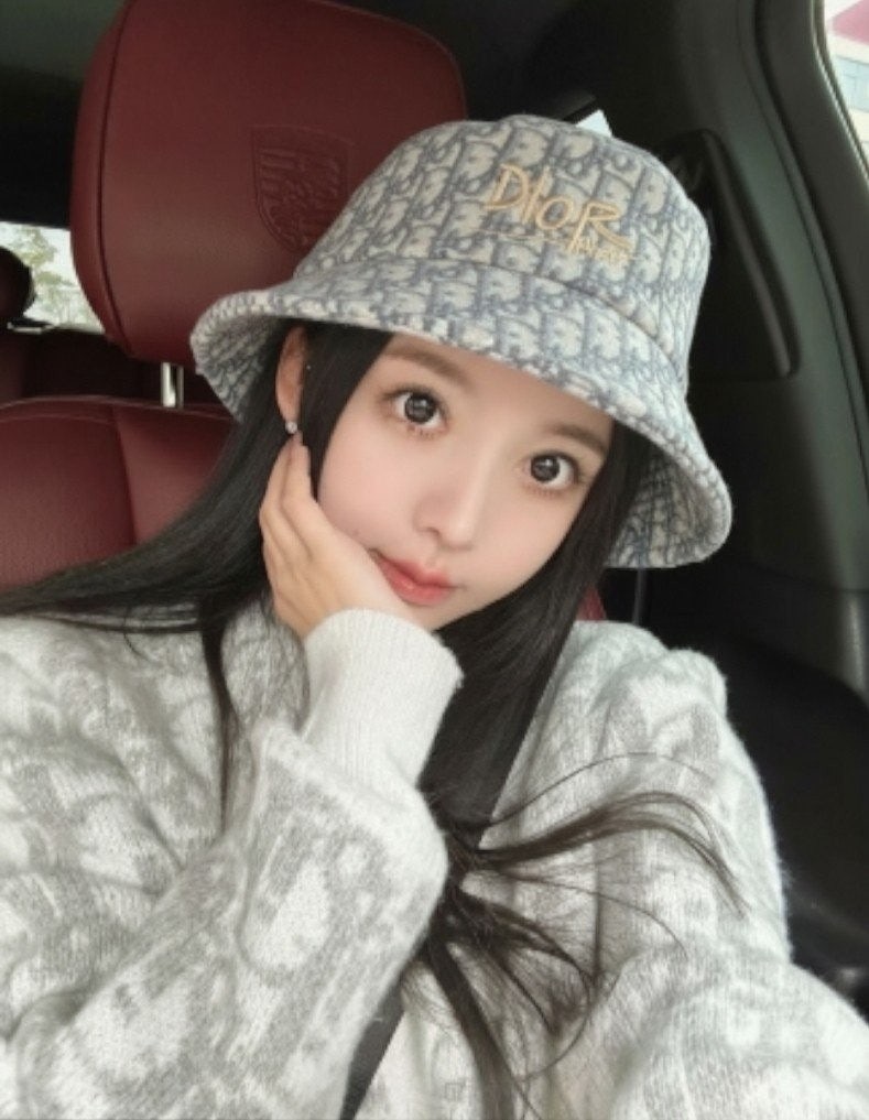 💕 디* 오블리크 자가드 버킷햇 ✔수입