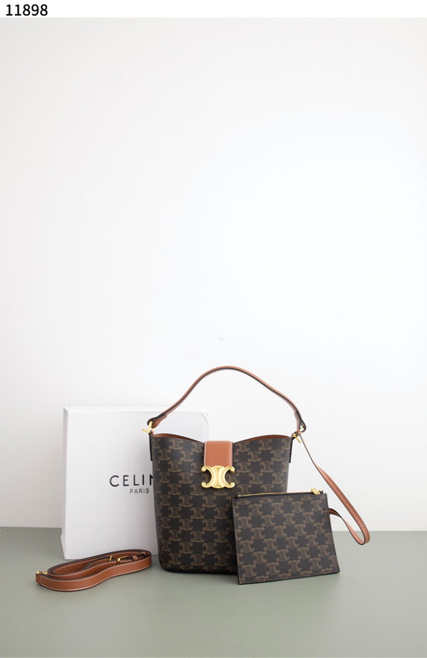 #셀린느 [CELINE] 트리옹프 루이스 백 신상입고💢 #가방 #11898