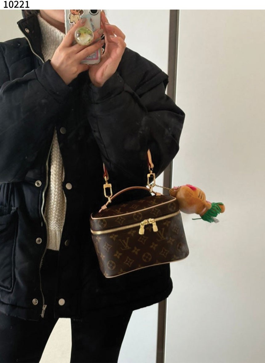 #루이비통 [LOUIS VUITTON] 수입프리미엄급 루이비통 니스 미니 모노그램 신상 입고💢 #태그 #가방 #10221