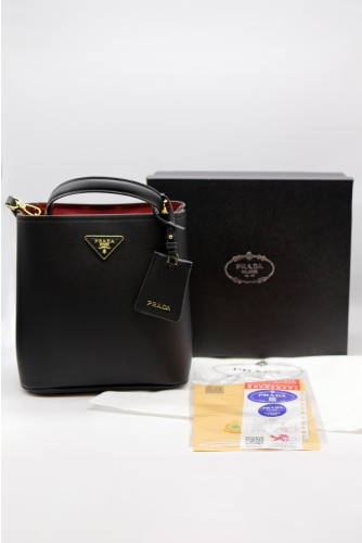 프라다 24ss 신상 더블 버킷백 미듐 (매장판)