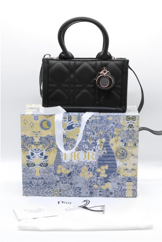 #디올 북토트 미니 레더 레이디 Dior 까나쥬 크로스백