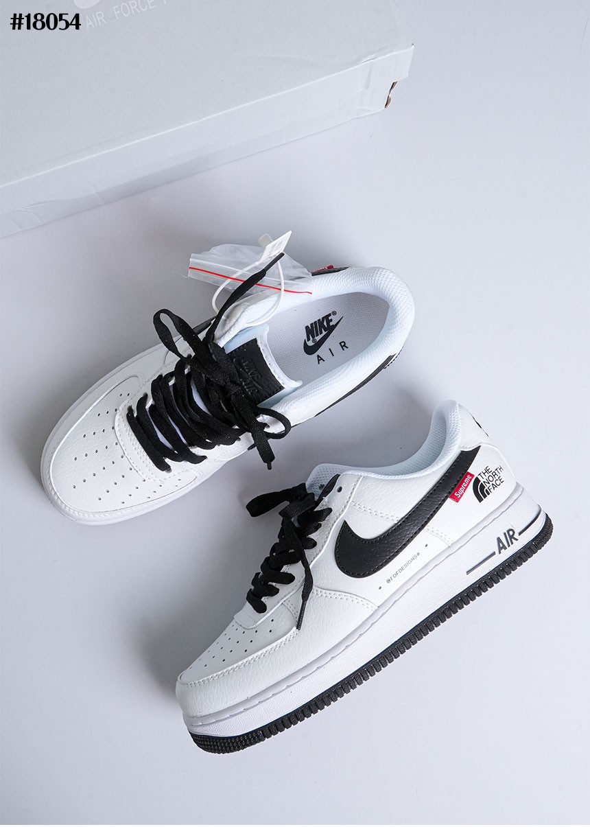 🔆[NIKE] 나이키 X 슈프림 X 노스페이스 에어포스 1 로우 커스텀 🔆