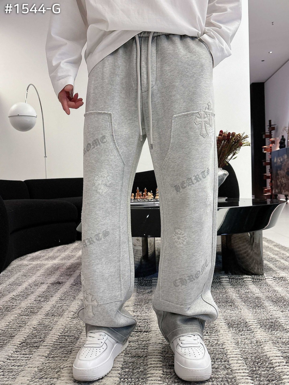 #크롬하츠 레더 패치 코튼 와이드 스웻 팬츠